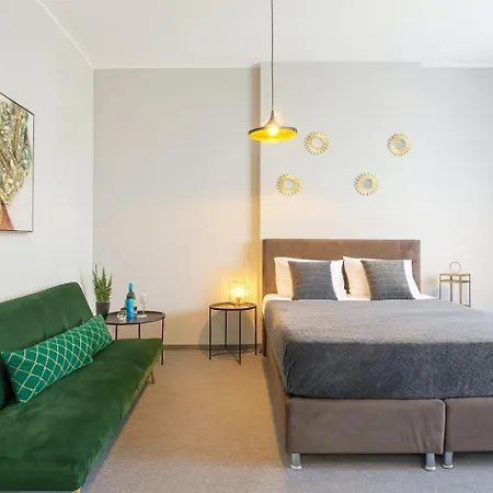 Waterfront Square Apartament Belgrad